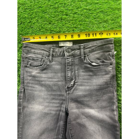 Abercrombie Fitch Womens Gray High Rise Super Skinny Jeans Sz 6 W28 Raw Hem Fray - Picture 10 of 10